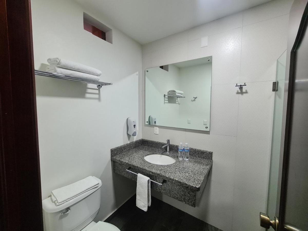 Hotel Fina Inn Ла-Барка Экстерьер фото