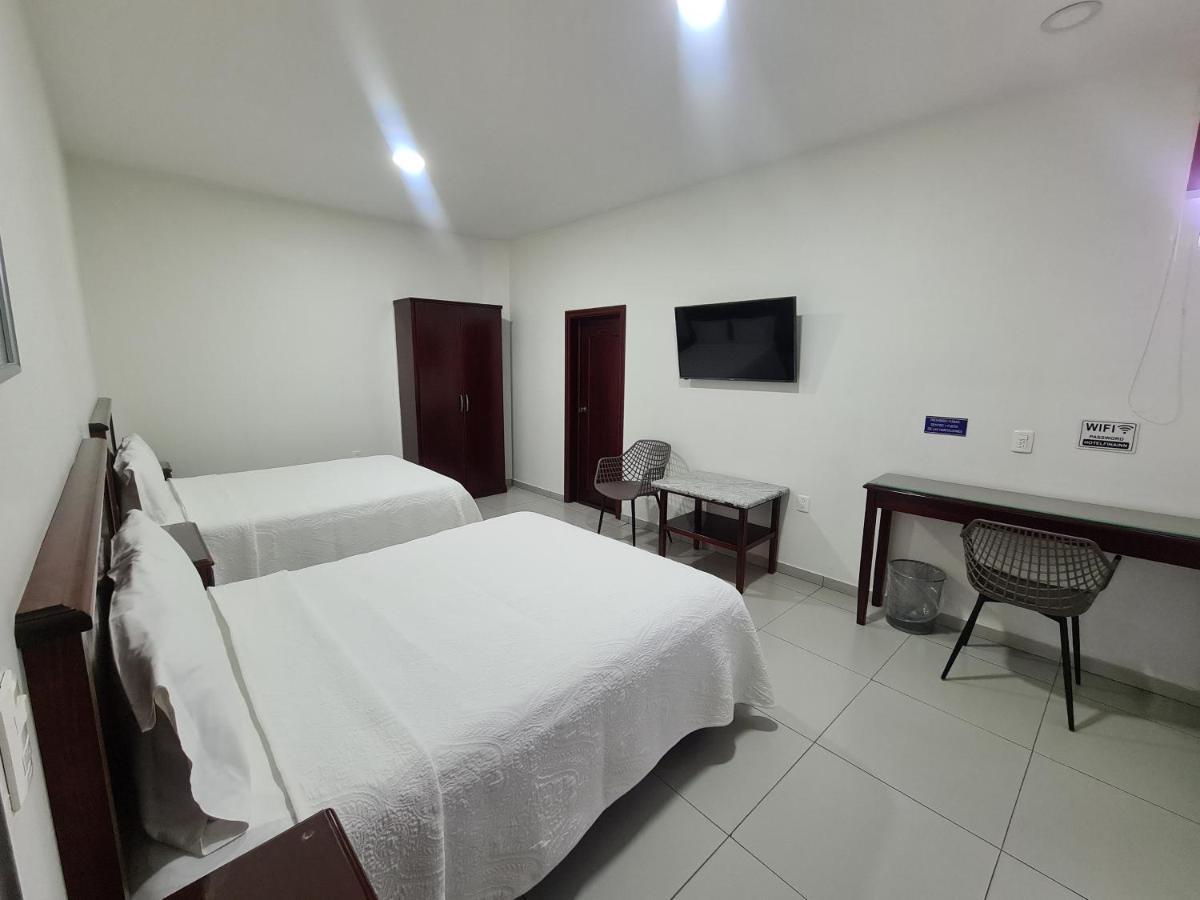 Hotel Fina Inn Ла-Барка Экстерьер фото